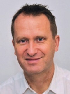 Dr. Anders Permin